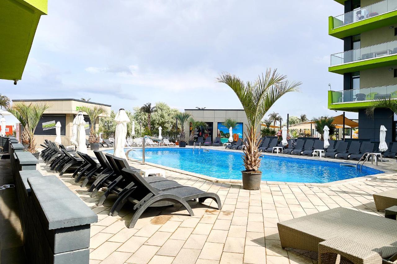 Rubic Apartment Spa N Pool Beach Resort Năvodari 외부 사진